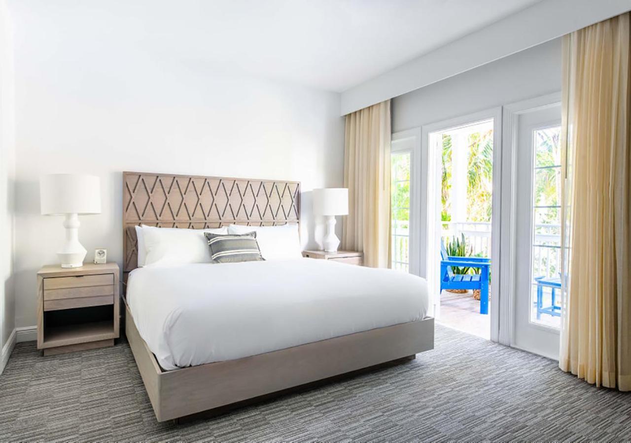 One-Bedroom Queen Suite Garden View Disability Access