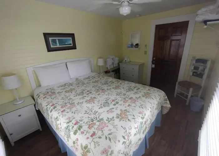Angelina Guesthouse - Adult Exclusive